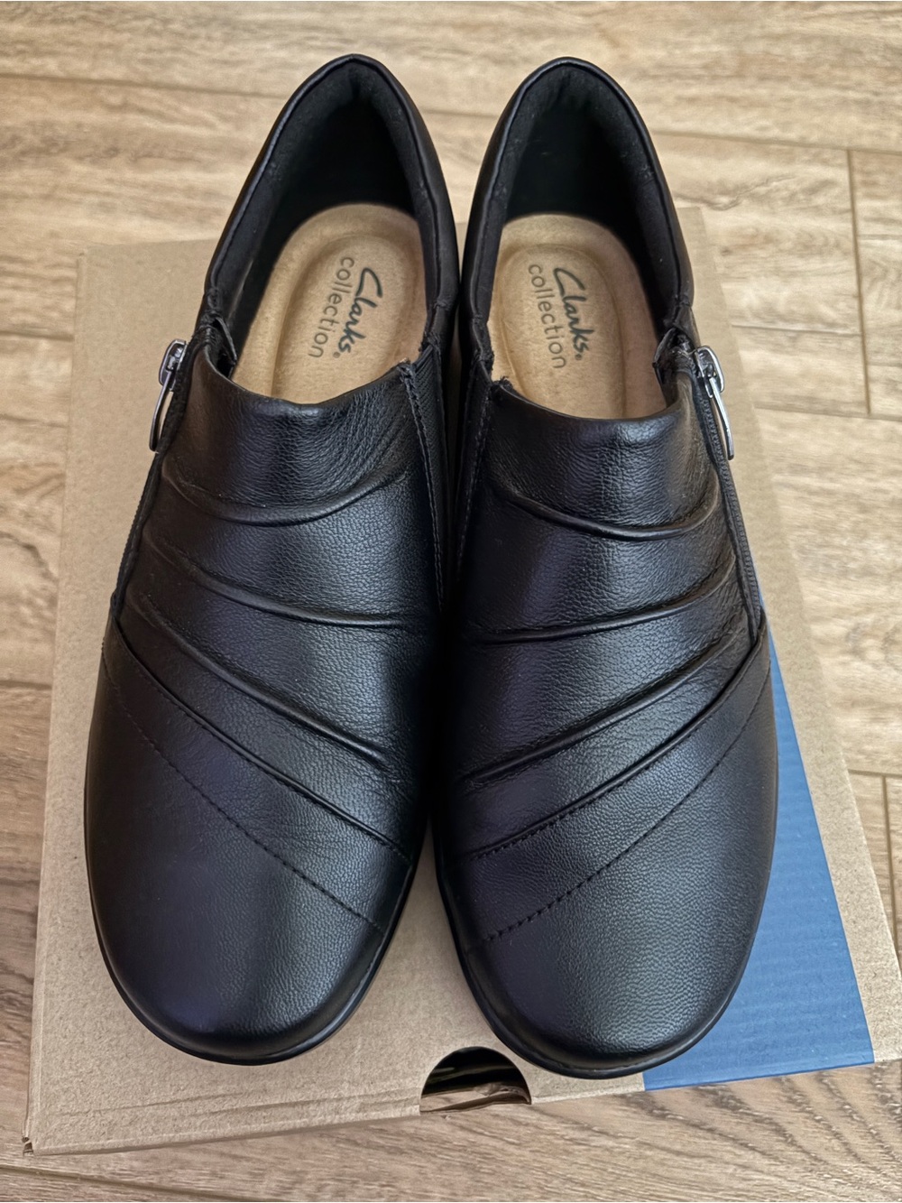 Clarks Wide Black Leather Slip-On Loafers